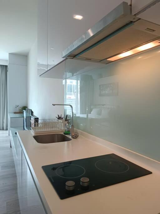 Rm218 Bukit Bintang Balcony Studio Infinity Pool Куала-Лумпур Экстерьер фото